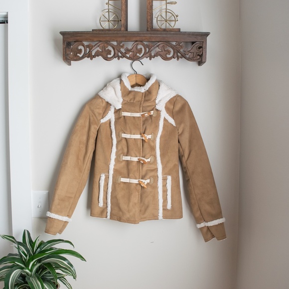 Anthropologie Jackets & Blazers - Anthropology Kari Faux Shearling Idra Toggle Coat